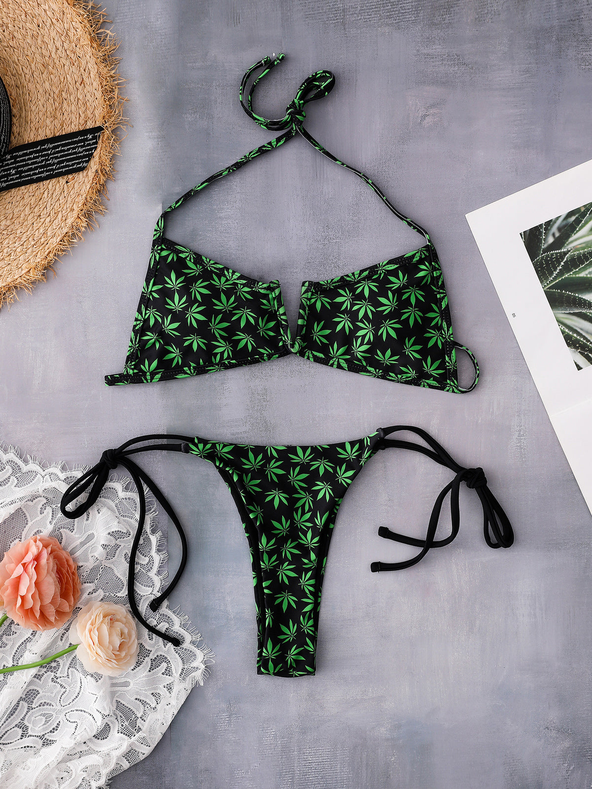 Palm Glow Underwire Push-Up Bikini